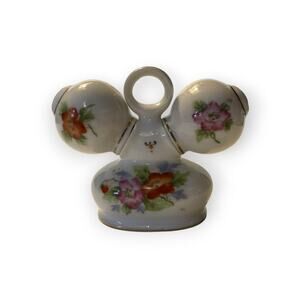 Vintage 1940s One-Piece Ceramic Porcelain Salt & Pepper Shaker Occupied Japan